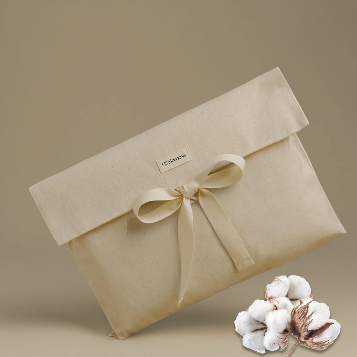 Bolsa de algodón beige con solapa